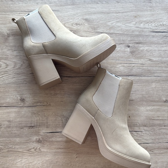 MIA Shoes - NEW suede block heel booties